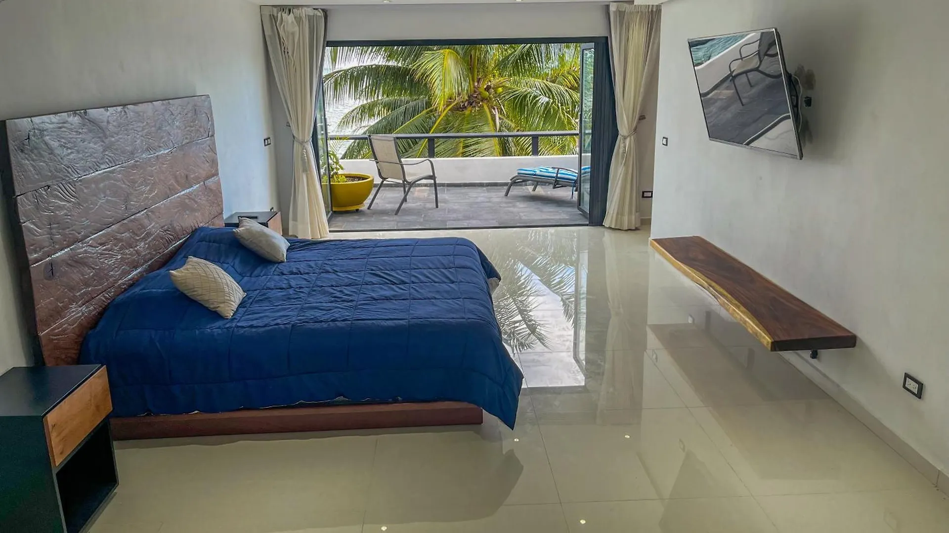 Casa A La Orilla Del Mar Villa Cancun