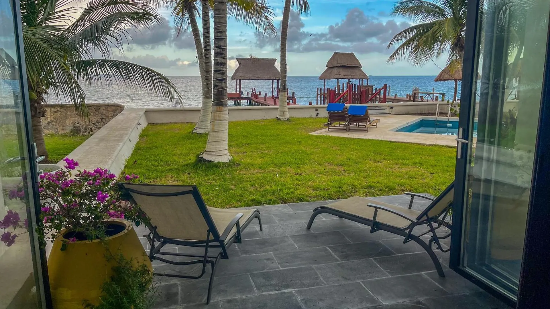 Casa A La Orilla Del Mar Villa Cancun